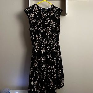 Business casual floral summer dress by Collective Concepts